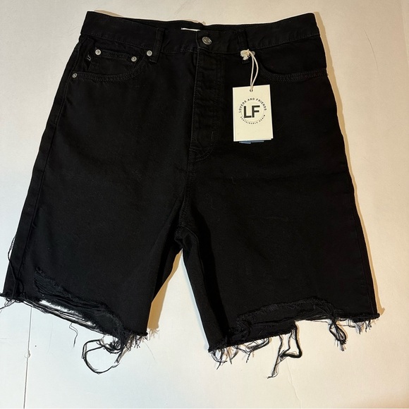 Lovers + Friends Devon High Rise 90s Cut Off Jean shorts - Picture 1 of 10